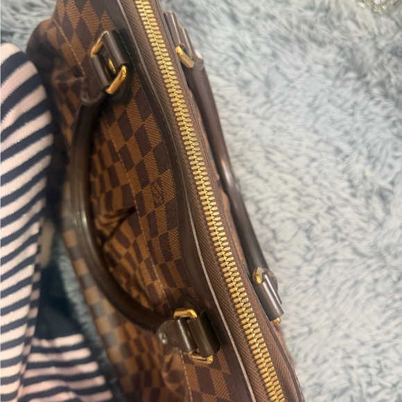 ⭐️Louis Vuitton Trevi PM Bag and Matching Emilie Wallet Damier Ebene⭐️ - Picture 11 of 16